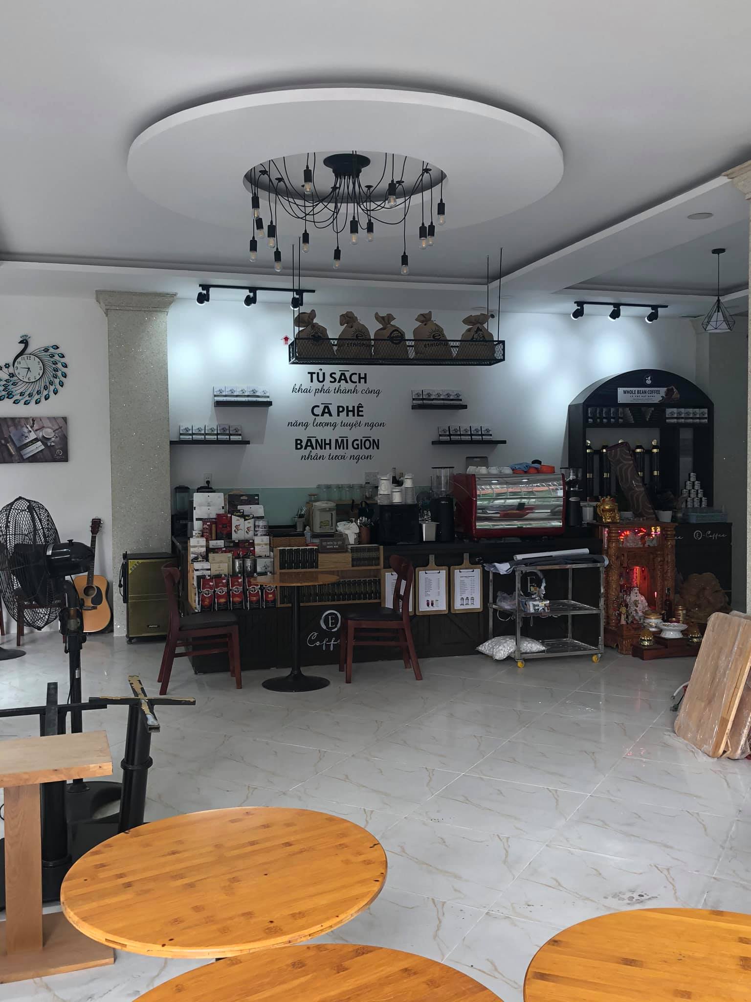Cải tạo – tân trang mặt tiền Quận 1