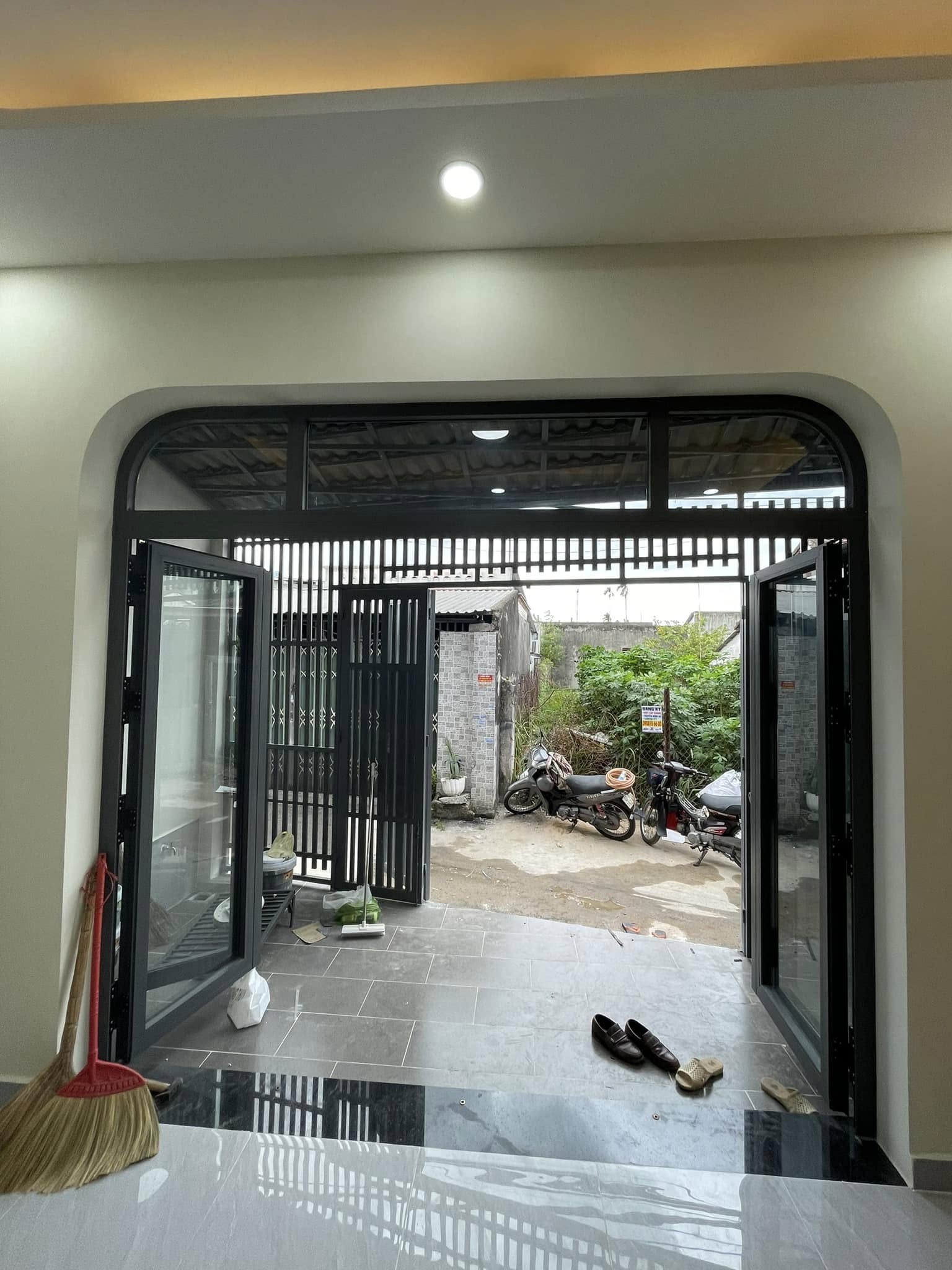 Cải tạo nhà cấp 4 cũ Hóc Môn
